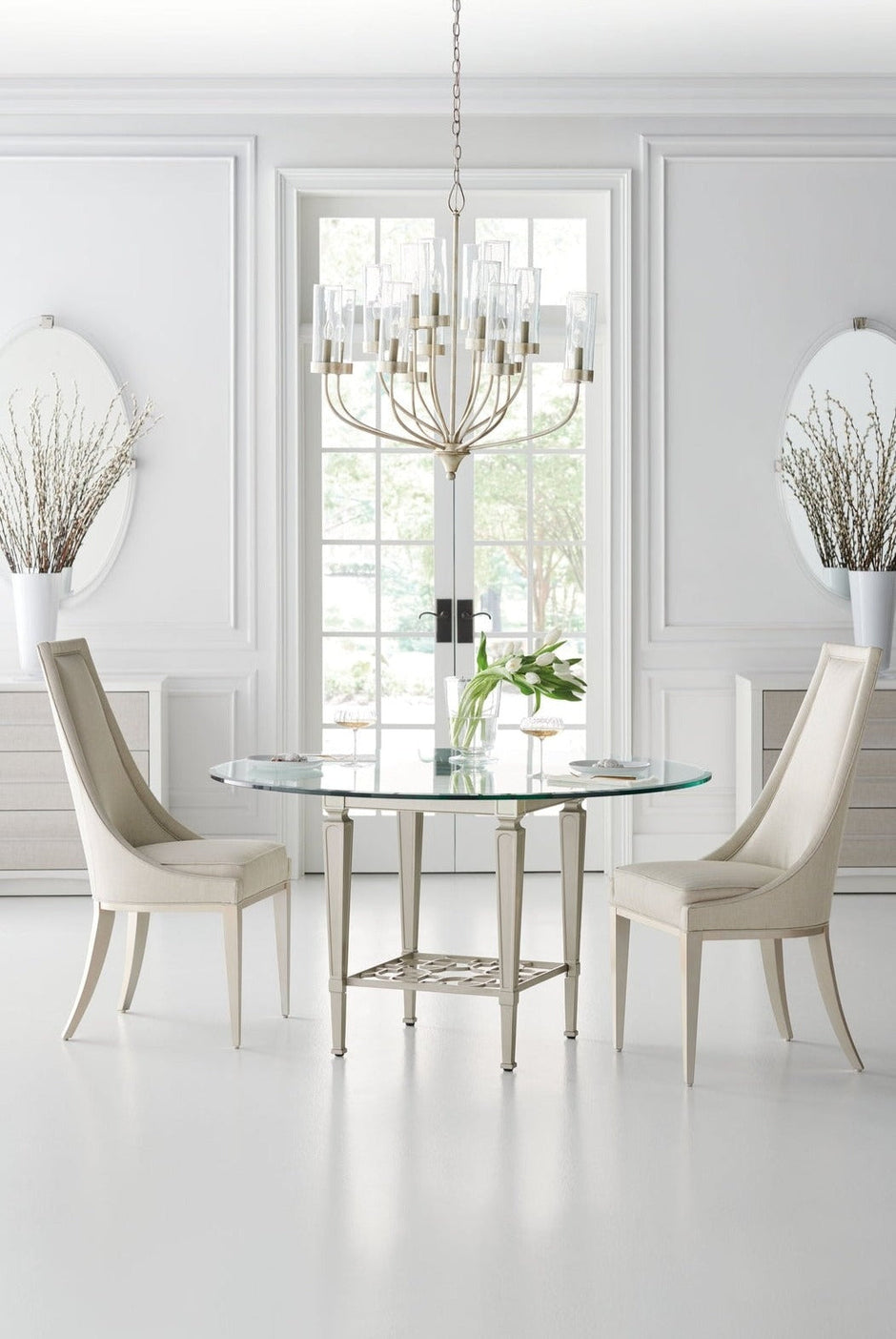 Caracole Classic A Social Event Round Dining Table DSC