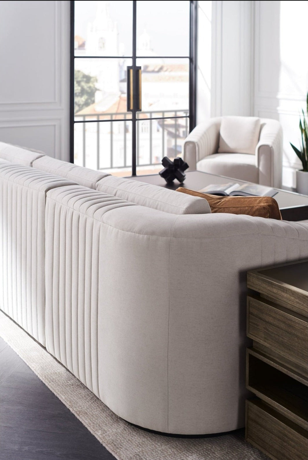 Caracole Modern La Moda Sectional
