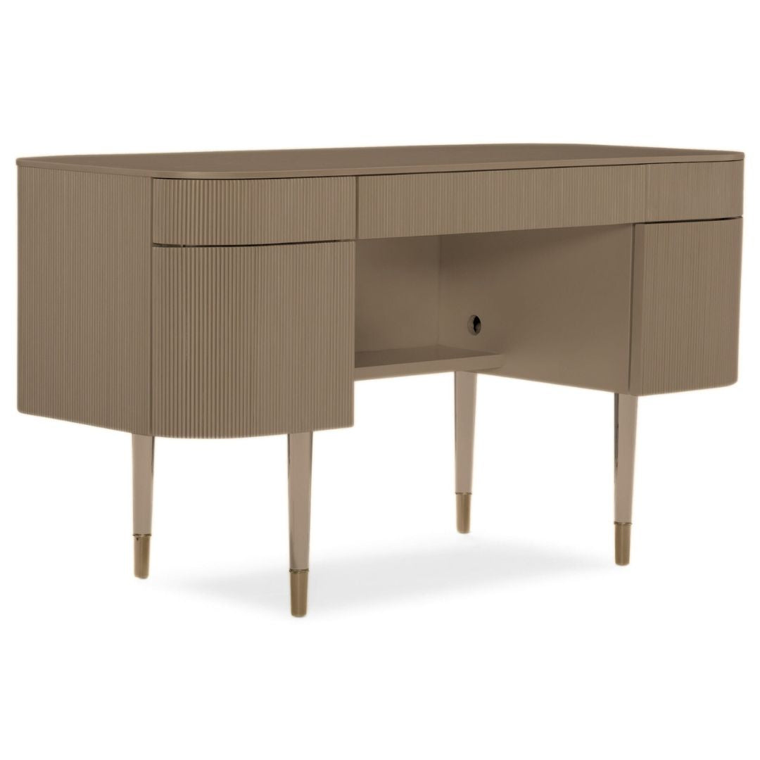 Caracole Classic Lady Love Desk