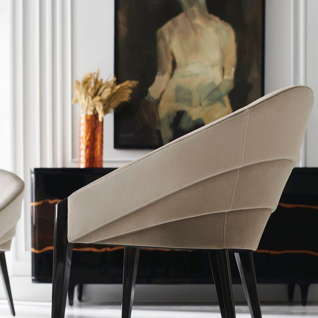 Caracole Signature Metropolitan On All Levels Chair
